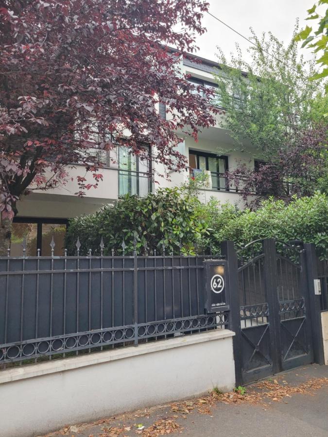 Appartement Standing 2 Pieces Avec Jardin Entre Paris & Dysney Брі-сюр-Марн Екстер'єр фото