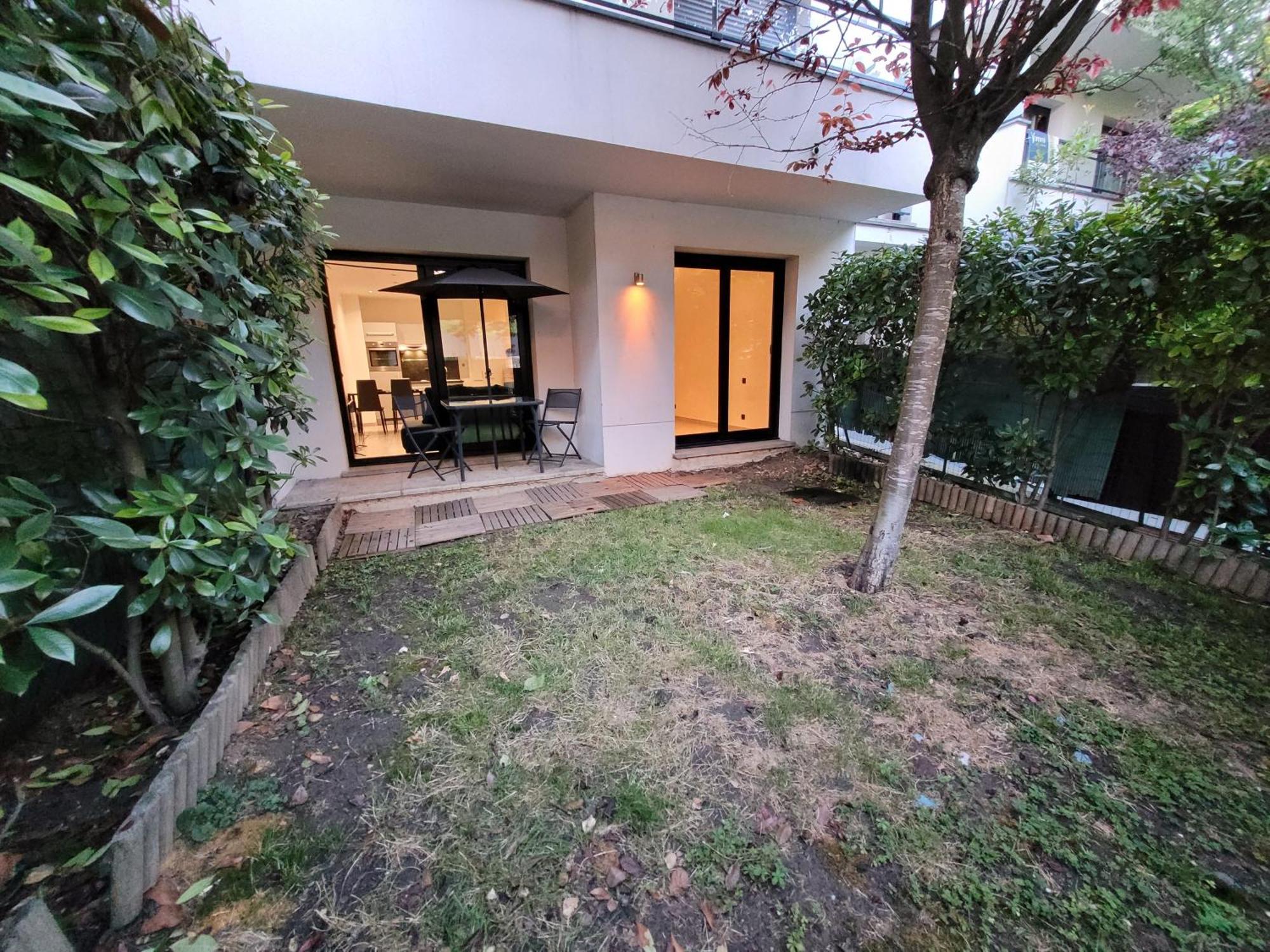 Appartement Standing 2 Pieces Avec Jardin Entre Paris & Dysney Брі-сюр-Марн Екстер'єр фото